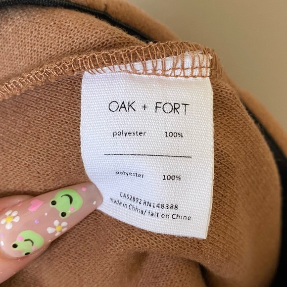 Oak + Fort tan brown minimalist textured pleated mini skirt - Picture 4 of 4